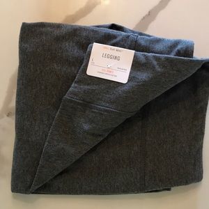 Grey American Eagle Leggings